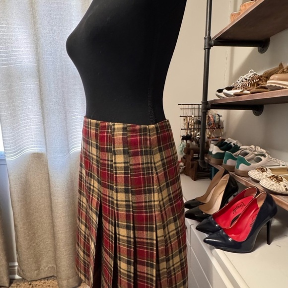 Plaid Women's Skirt - Picture 2 of 6